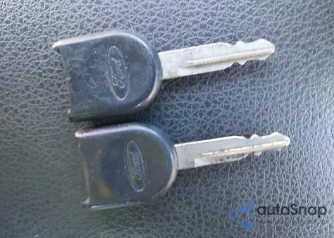 2008 Ford Mustang V6 Deluxe from USA, damaged, VIN 1ZVHT80N685105044